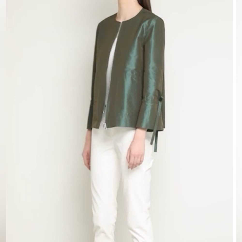 Lafayette 148 New York Johnsie
Empirical Tech Cloth Zip Jacket